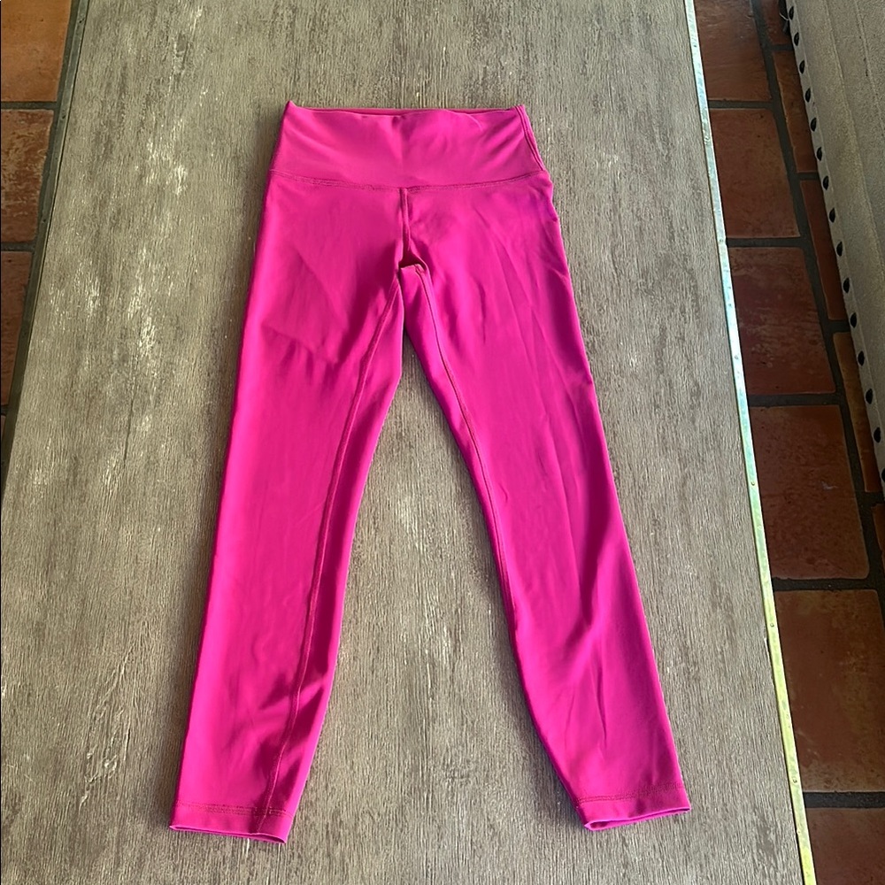 Lululemon align Ripened Raspberry Leggings, size 4 - Picture 5 of 7